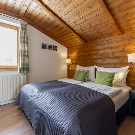 Kristall I 샬레 그로살